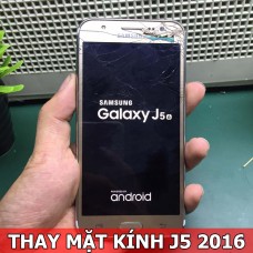 Thay mặt kính Samsung J5 2016 tại Hà Nội