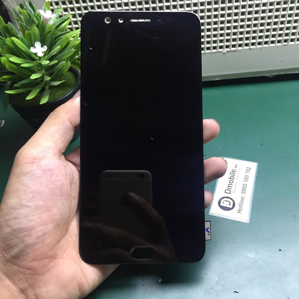 thay màn f3 plus