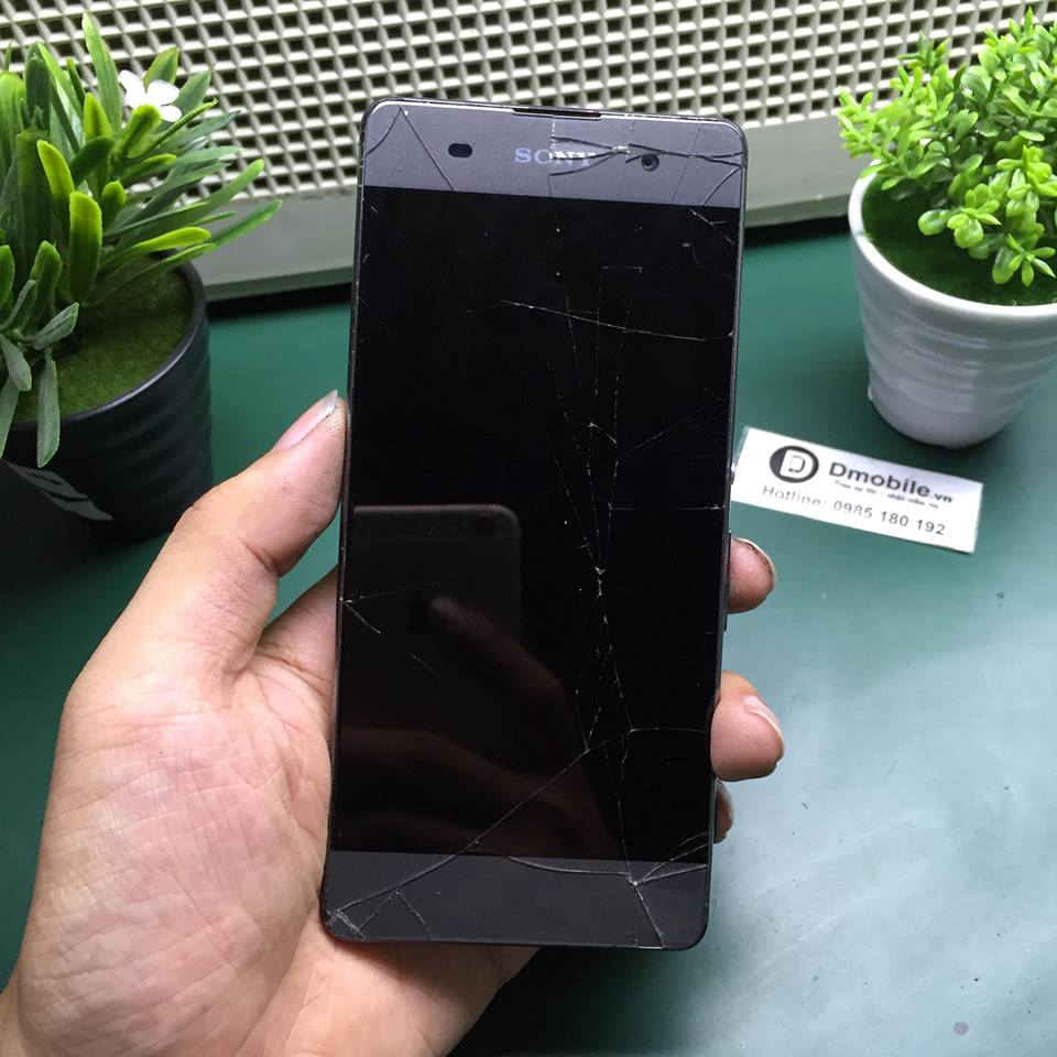 thay mặt kính sony xa