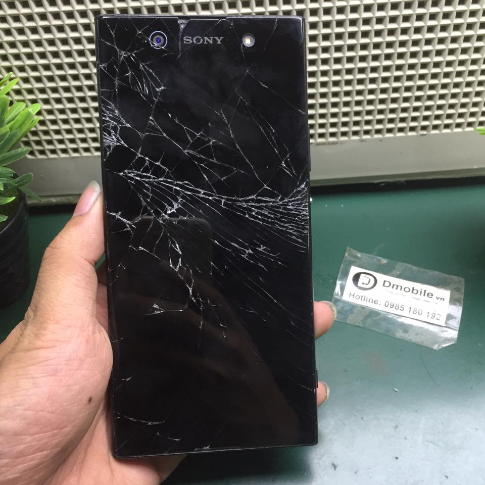 thay mặt kính sony xa1 ultra