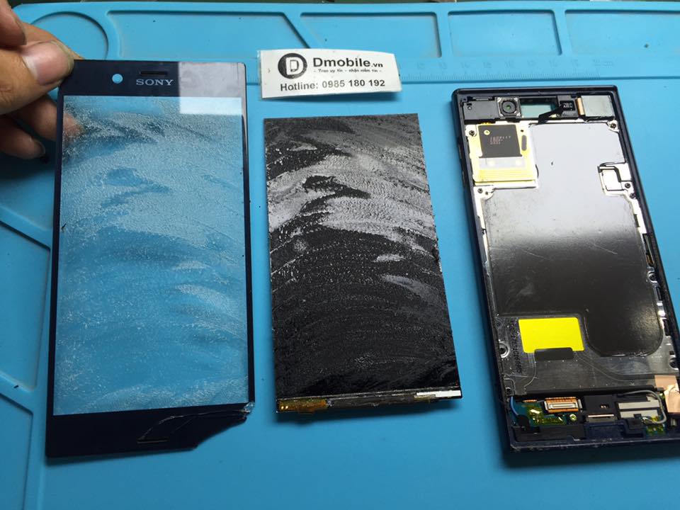 thay mặt kính sony xz